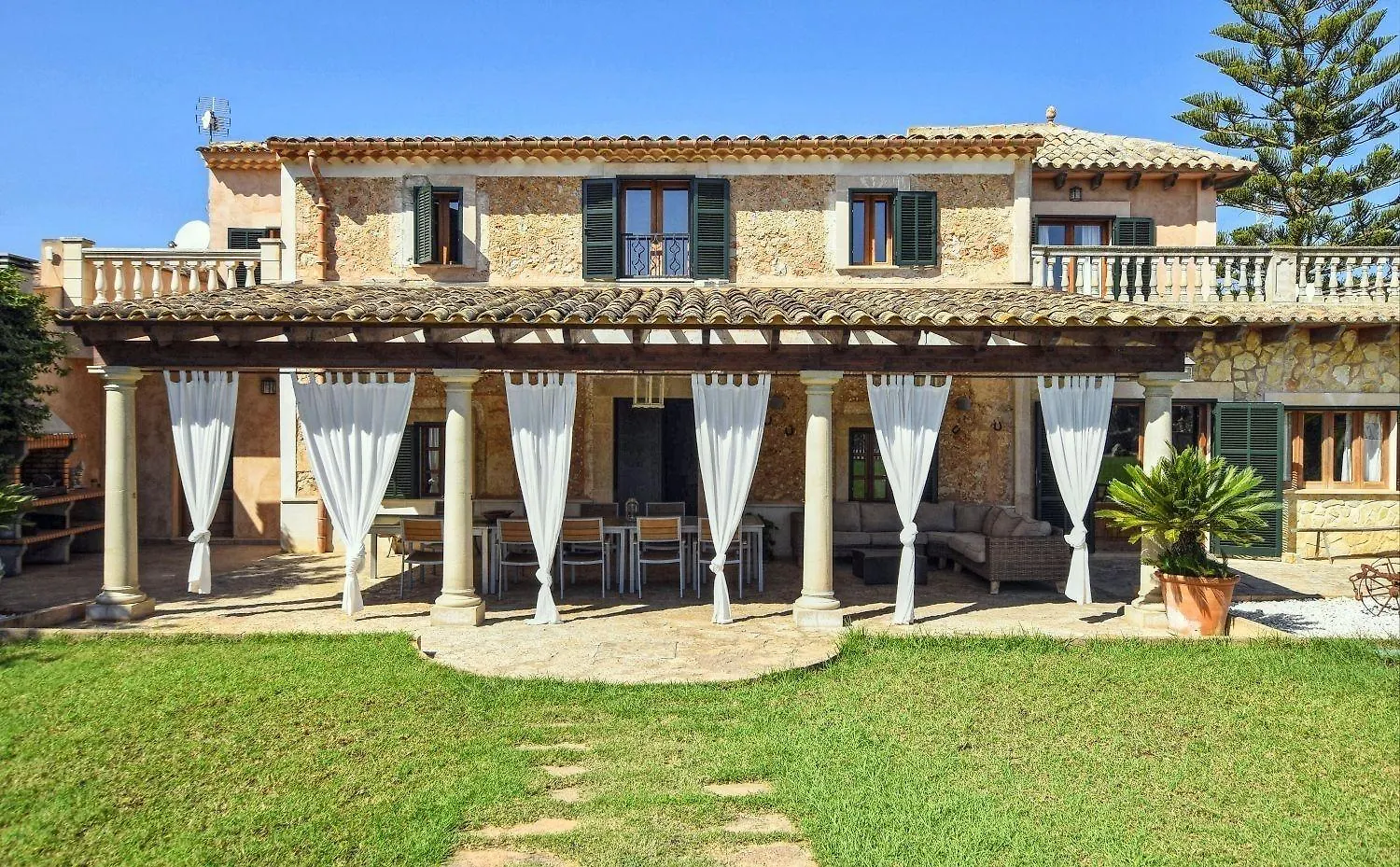 Prázdninový dům Ferienhaus Costitx Mit Pool Und Internet Fuer 12 Personen